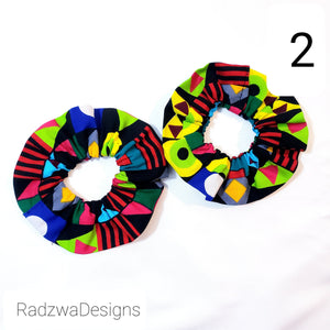 Colorful scrunchies pack of 2 in African print, ankara scrunchies set of 2, African print scrunchie